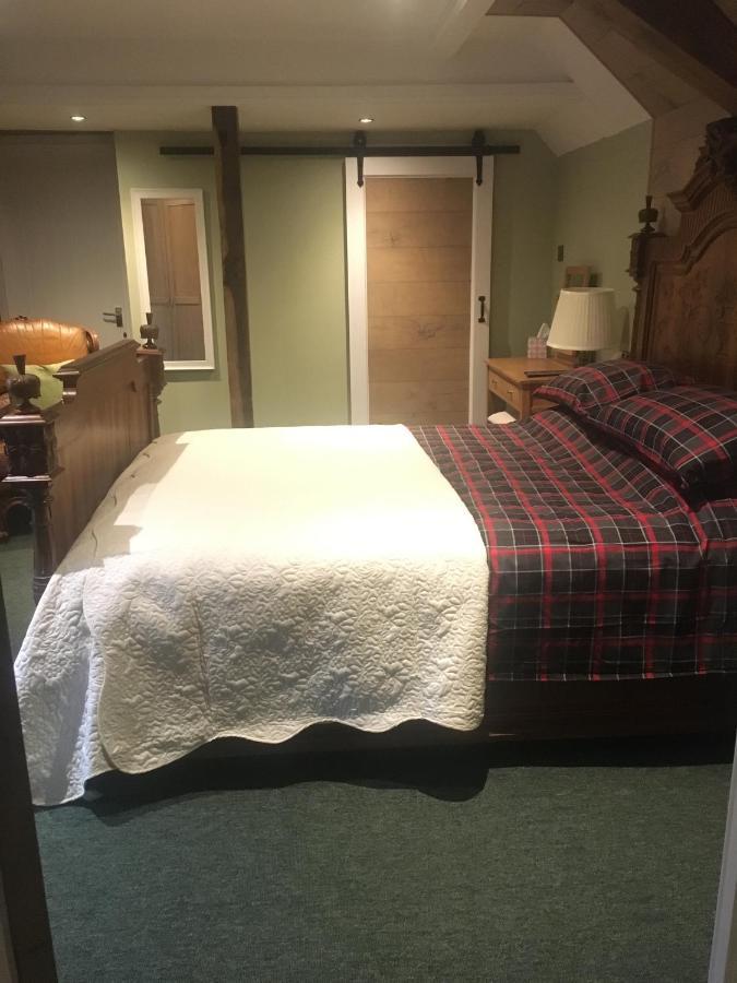 The Kings Arms Bed & Breakfast มิดซอเมอร์นอร์ตัน ภายนอก รูปภาพ